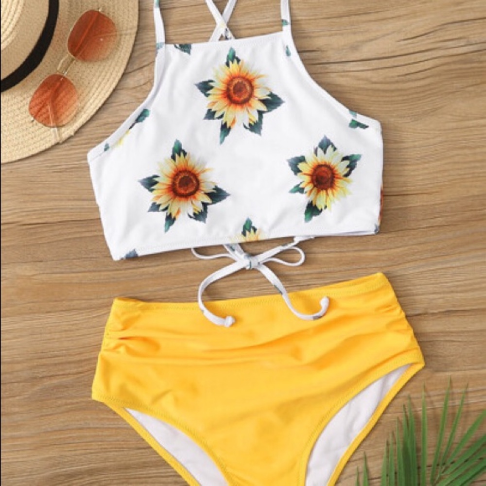 Two Piece Sunflower Lace up Swimsuit